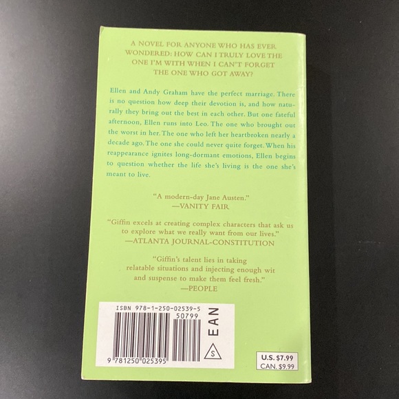 Love the One You’re With by Emily Giffin - Paperback Novel - Picture 2 of 4